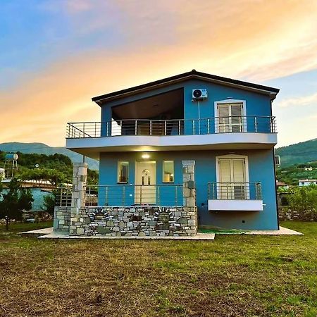 Amla'S Villa 베라트 외부 사진