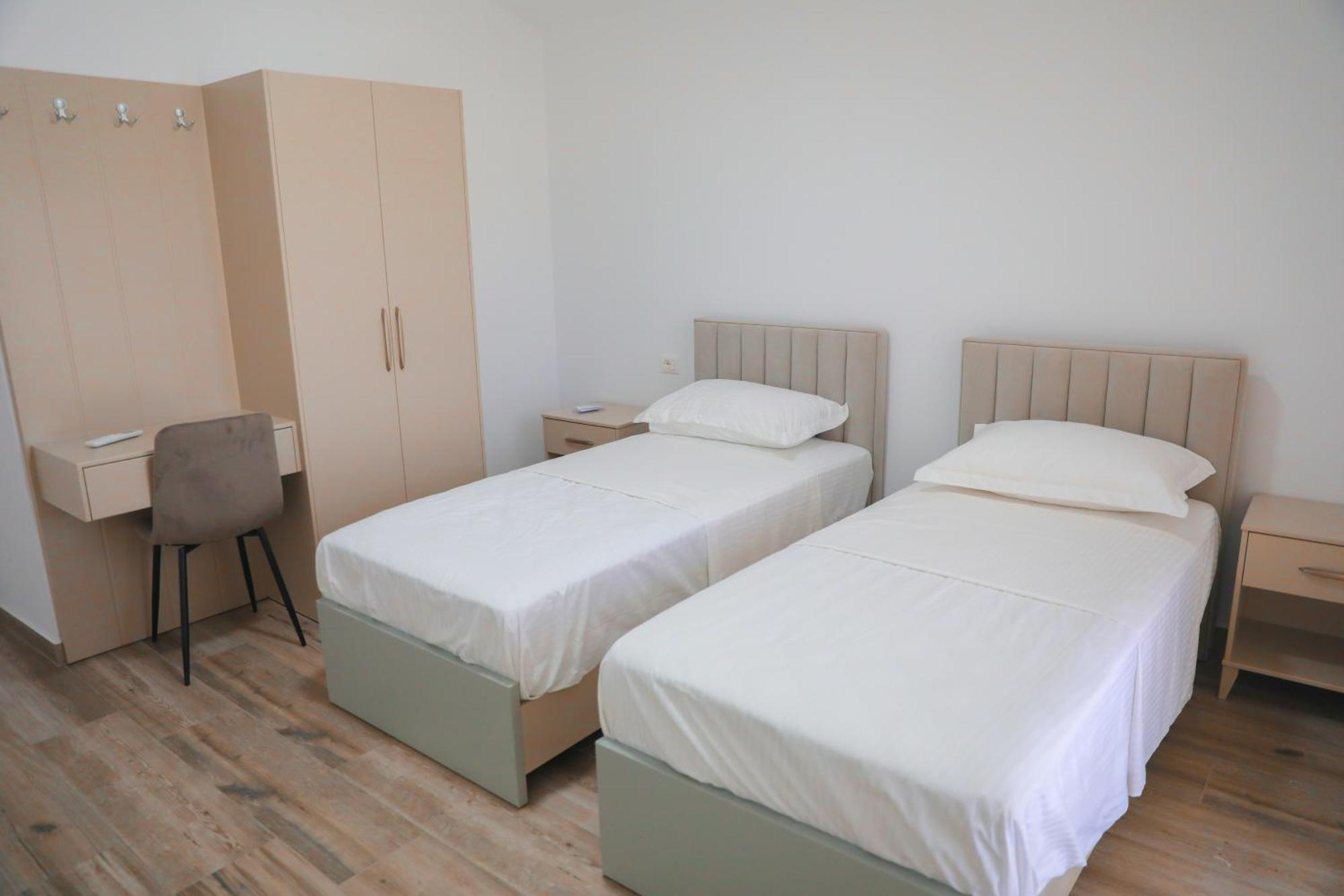 Amla'S Villa 베라트 외부 사진