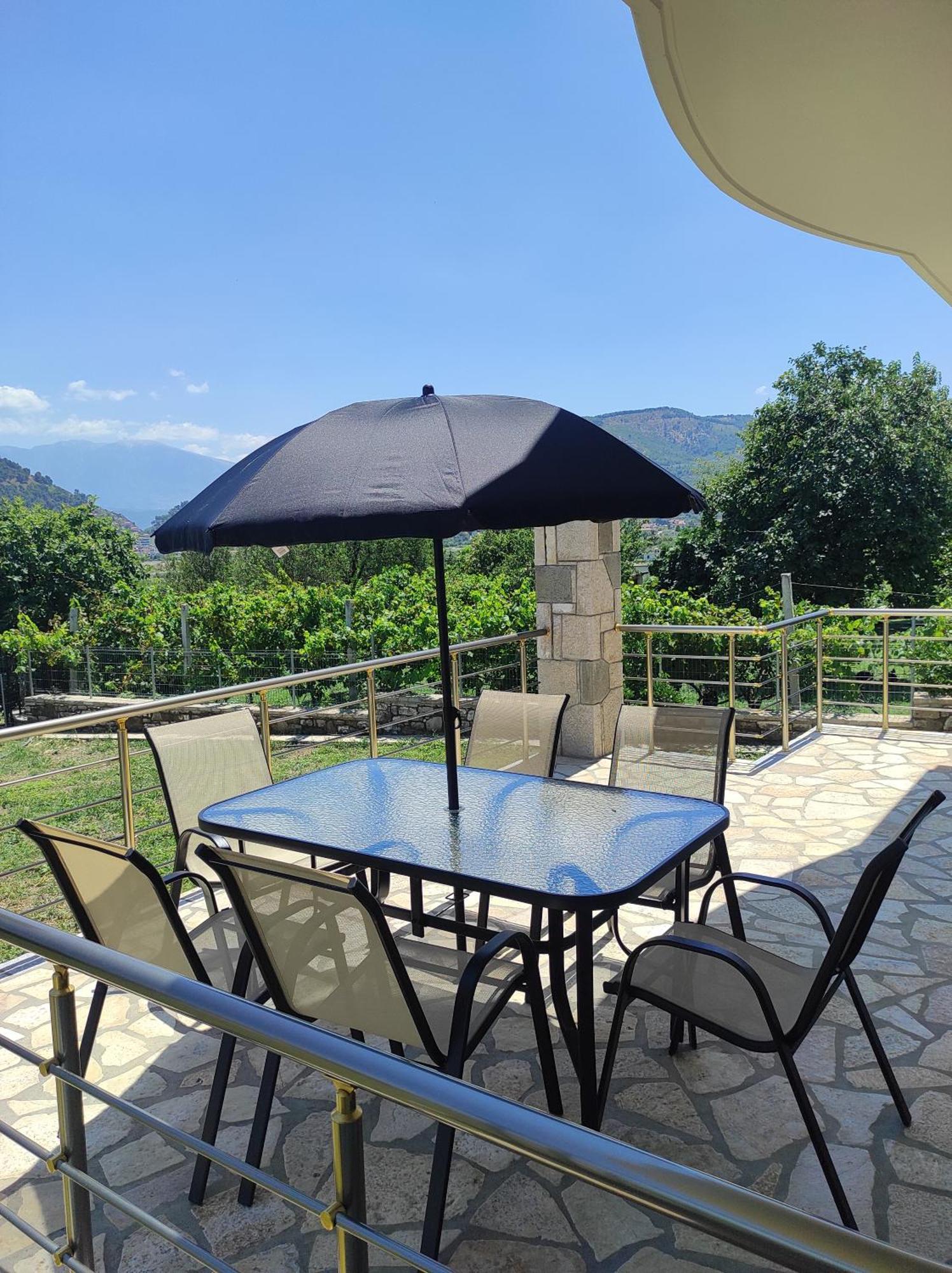 Amla'S Villa 베라트 외부 사진
